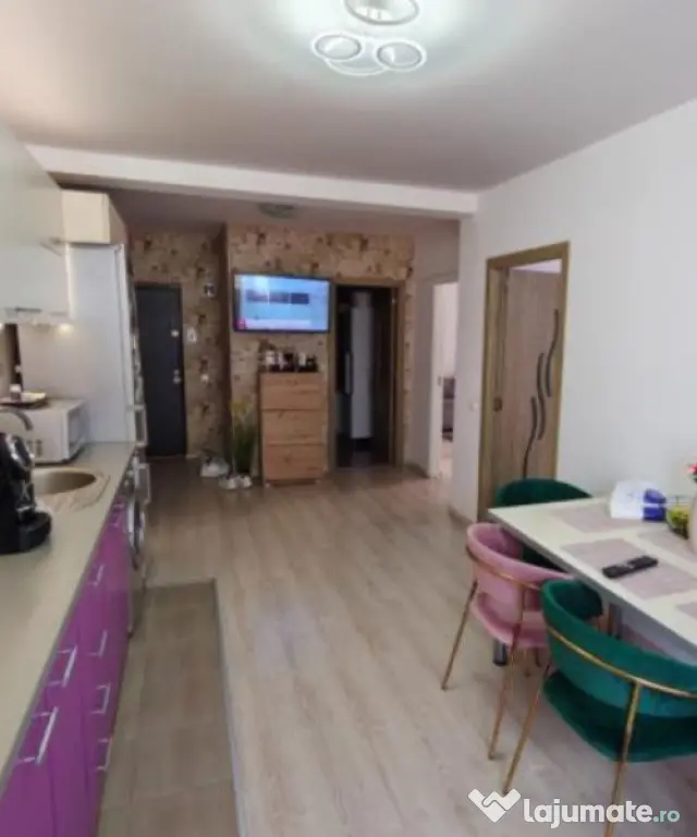 Vand apartament 2 camere 54mp +2 balcoane 12mp zona Porii