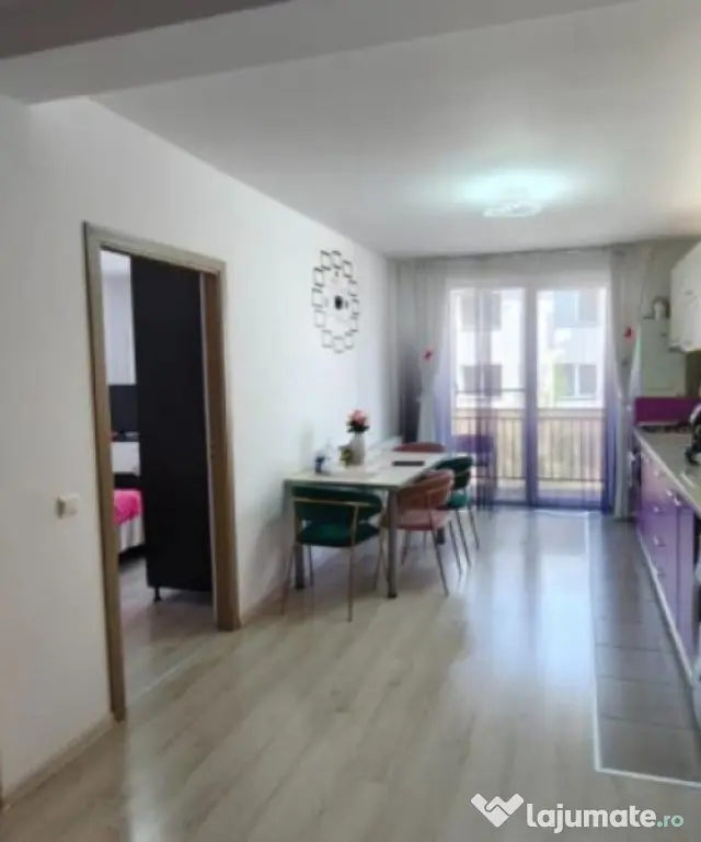 Vand apartament 2 camere 54mp +2 balcoane 12mp zona Porii