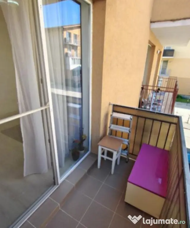 Vand apartament 2 camere 54mp +2 balcoane 12mp zona Porii