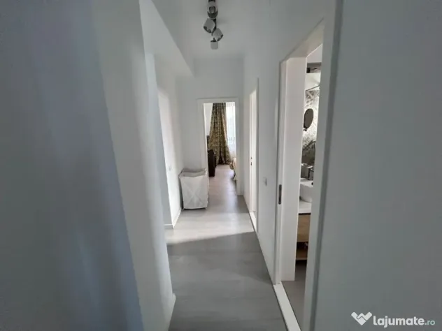 Apartament 3 camere, 71.5mp, zona Calea Severinului