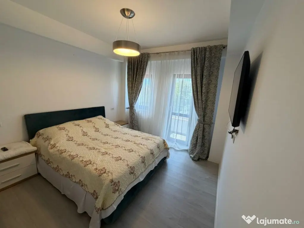 Apartament 3 camere, 71.5mp, zona Calea Severinului
