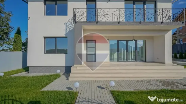 Casă modernă Bunloc, vedere Bucegi, 186 mp, comision 0