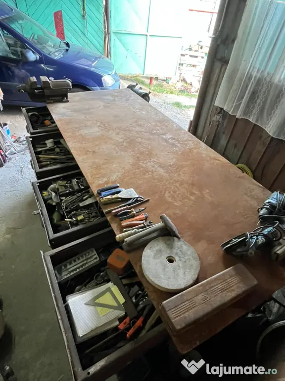 Banc de lucru metalic 260×100 cm – lăcătușerie / atelier