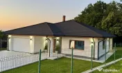 BÂRNOVA - Casă individuală P+POD, 156 mp + 1000 mp teren 