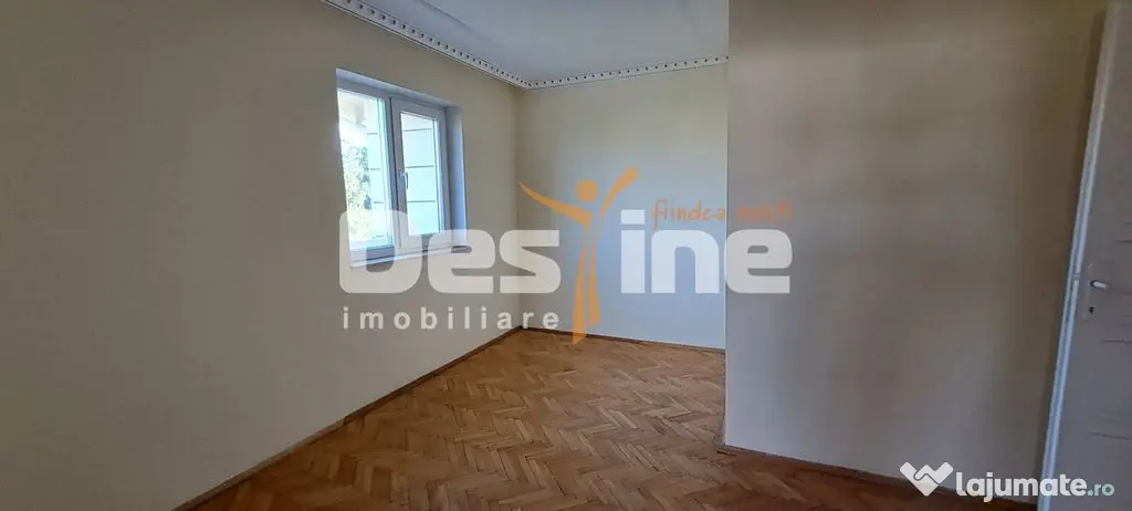 Vilă cu potențial comercial și rezidențial - Iasi (Iasi)