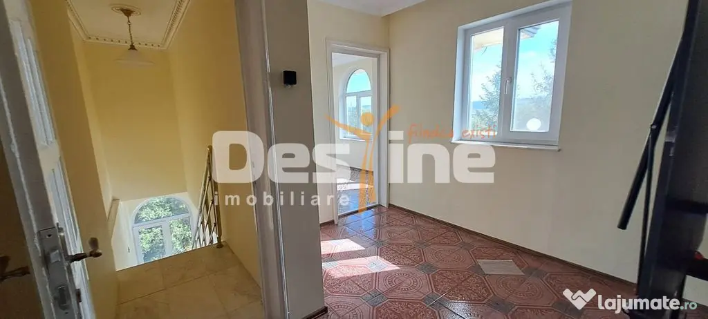 Vilă cu potențial comercial și rezidențial - Iasi (Iasi)