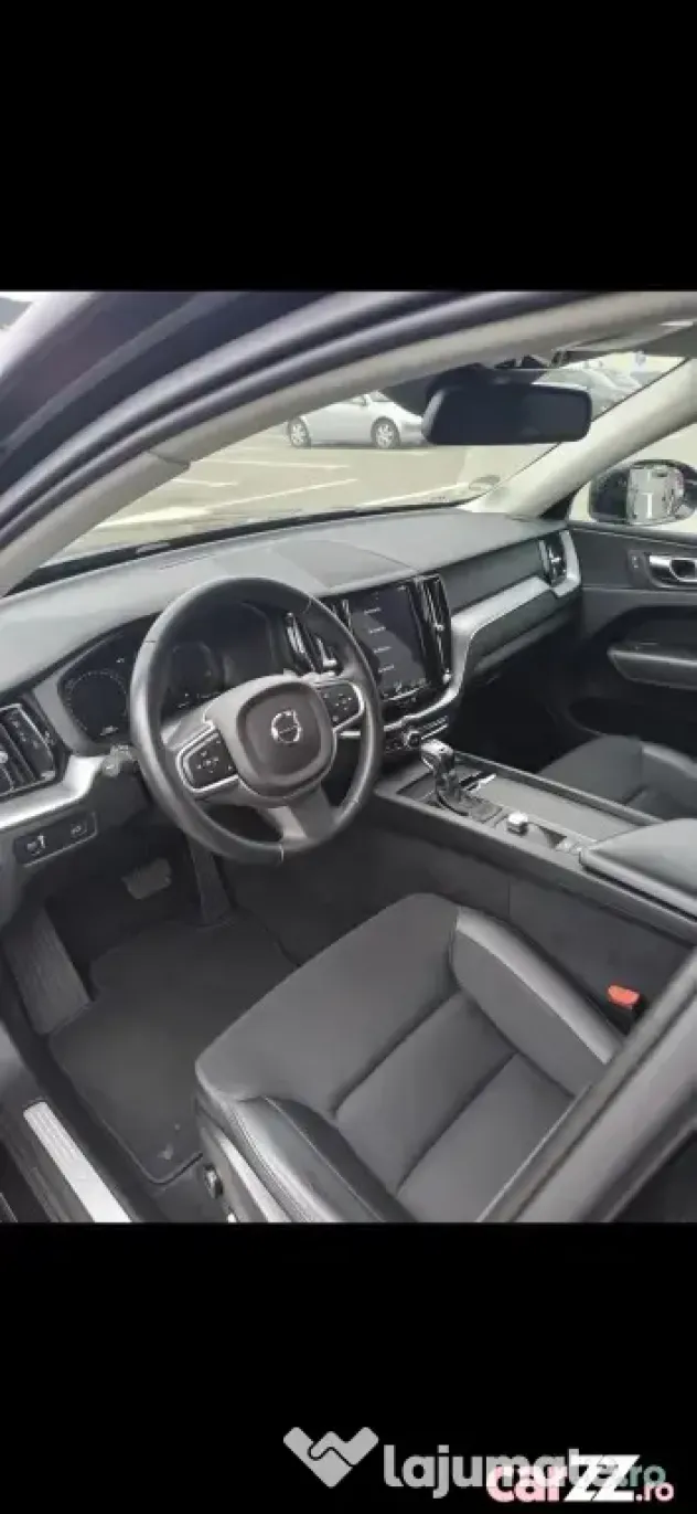 Autoturism Volvo XC 60 Din 2019