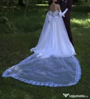 Rochie de mireasa superba, tafta regala marime mica xs/s 