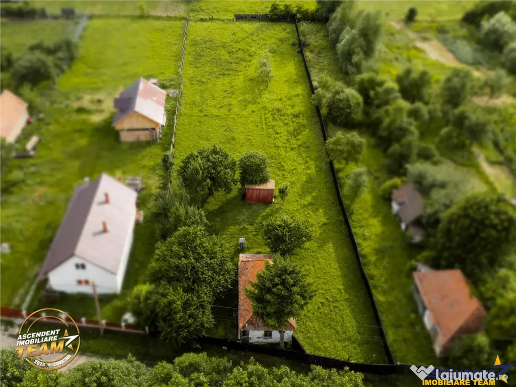 Refugiu autentic in Marcusa, 2.619 mp casa traditionala, 24