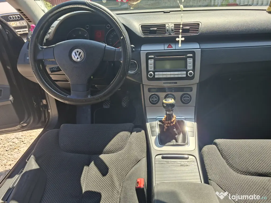 Vând Volkswagen Passat B6 2007