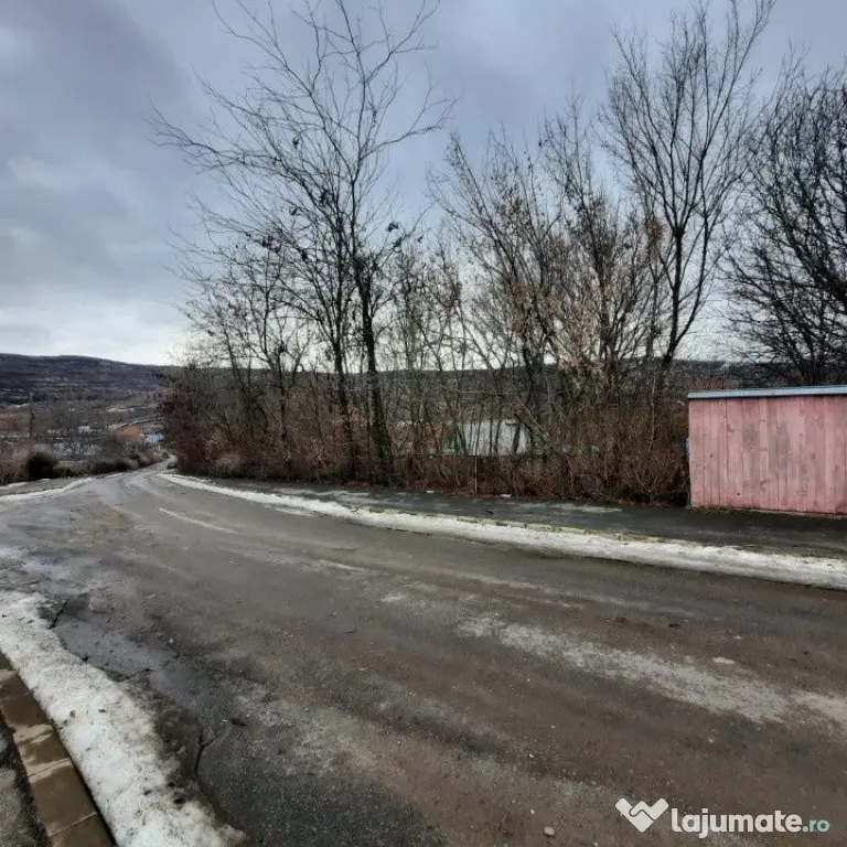 Oportunitate de investitie, teren intravilan Husi, 10435 mp