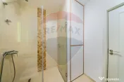 Apartament 2 camere de inchiriat in Westfield cu terasa