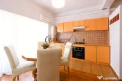 Zona Complexului Diana, apartament mobilat cu parcare