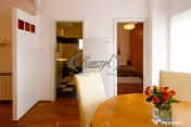 Zona Complexului Diana, apartament mobilat cu parcare