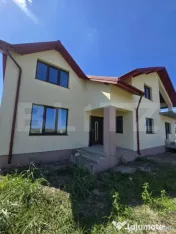 Casă solidă P+M, 180 mp utili, 2 fronturi stradale – ide 