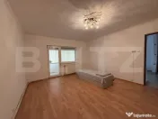 Apartament de vânzare, cu 3 camere, 65 mp, zona Micro 16