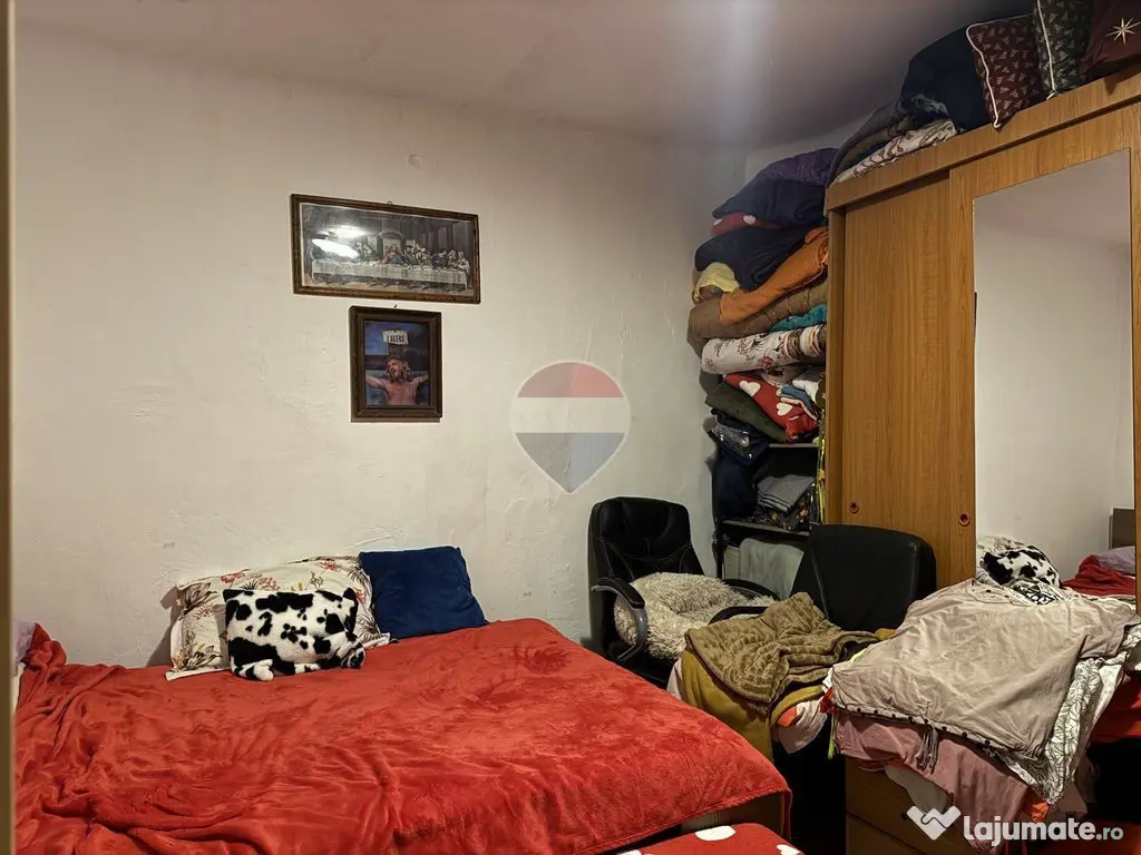 Casă 2 camere de vânzare | Rahova | teren 88 mp