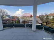 Vilă reprezentativă de închiriat în Zorilor 