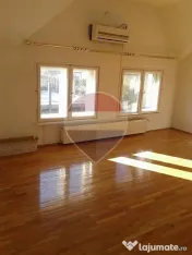 Vilă reprezentativă de închiriat în Zorilor 