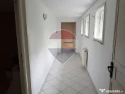 Vilă reprezentativă de închiriat în Zorilor 
