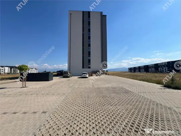 Apartament 2 camere balcon parcare si camara zona Doamna Sta