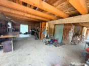 Casă de vânzare în Predeluț – peste 2.000 mp de teren