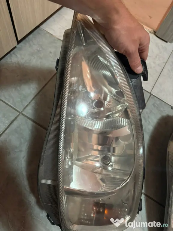 Faruri Opel Corsa C