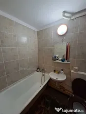 Apartament 2 Camere Decomandat - Zona Titan Bloc Reabilitat 