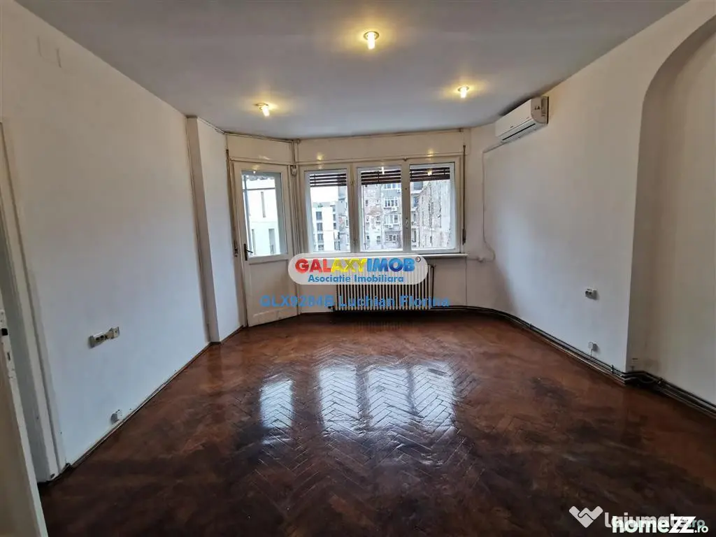 Apartament 3 camere, decomandat, boxa I Occidentului