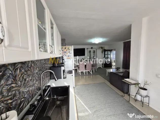 Casa P+M Leordeni, Arges-constructie din caramida si tere...