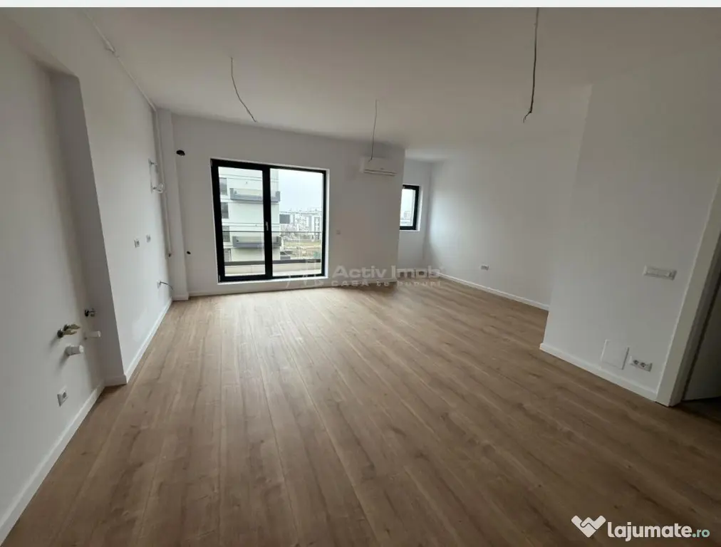 Apartament de 3 camere, decomandat, MRS Gradinile