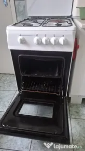 Aragaz cu patru ochiuri si cuptor pe gaz 