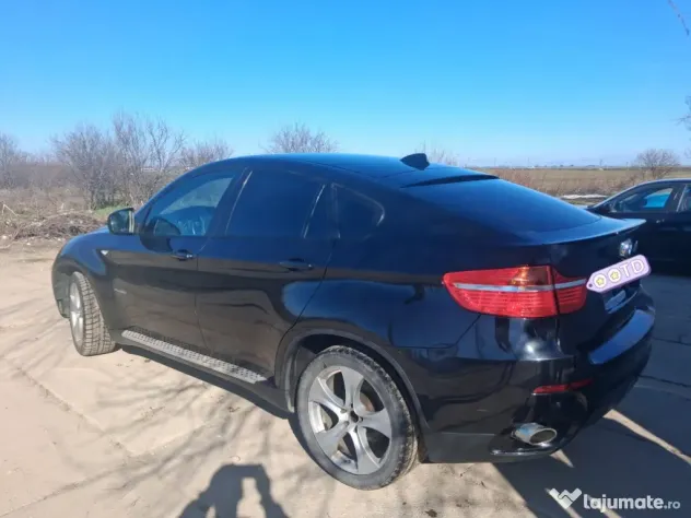 BMW X6 autoturism