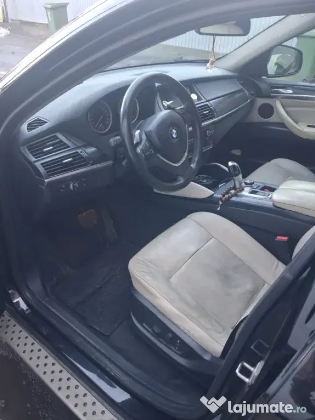 BMW X6 autoturism
