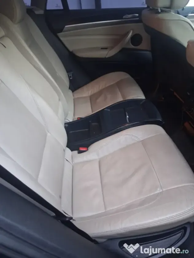 BMW X6 autoturism