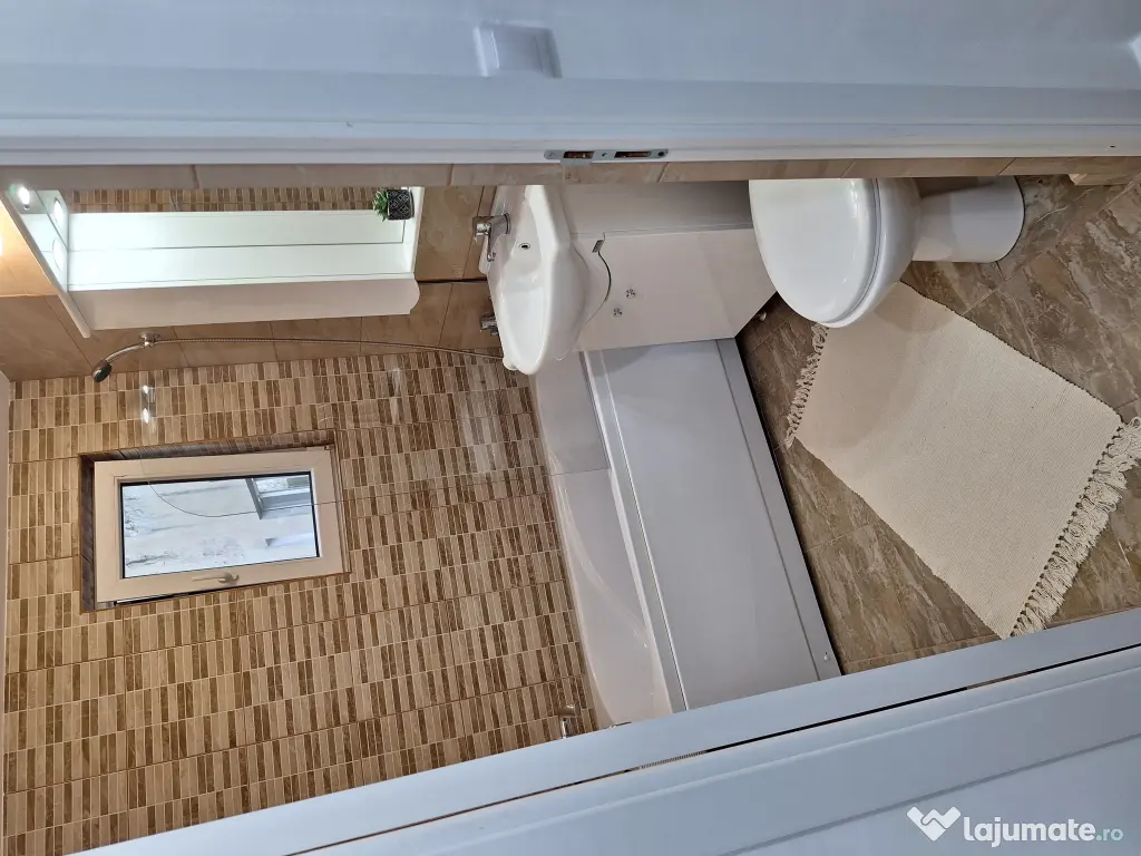 Apartament 3 camere, Aleea Trandafirilor, Târgoviște