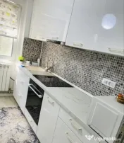 Apartament 3 Camere Podul Ros