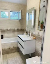 Apartament 3 Camere Podul Ros