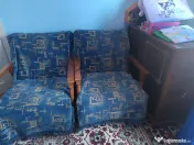 Vând mobila veche de sufragerie 