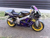SUZUKI GSXR 600 ! stare FOARTE BUNA 