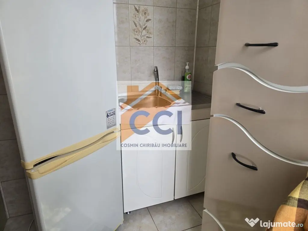 Garsonieră spațioasă de închiriat – Zona Narciselor