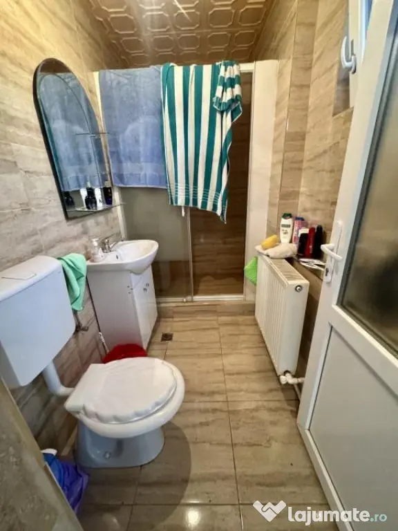 Casa de vânzare în Uroi. Schimb cu apartament în Simeria