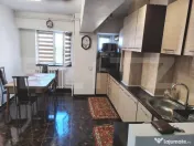 Apartament spațios cu 3 camere decomandate și parcare – 