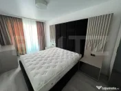 Apartament 3 camere, lux, parcare, zona UMF 