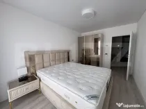 Apartament 3 camere, lux, parcare, zona UMF