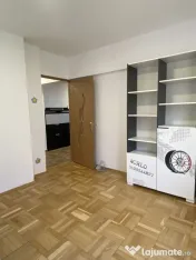 Apartament 3 camere adiacent Decebal, decomandat, 2 bai, loc