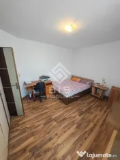 Vând Apartament Luminos, 2 Camere + Dressing, Zona Sanovil
