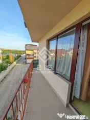 Vând Apartament Luminos, 2 Camere + Dressing, Zona Sanovil