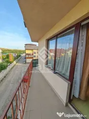 Vând Apartament Luminos, 2 Camere + Dressing, Zona Sanovil 