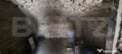 Casă tradițională renovabilă, cu 2077 mp teren, sat Viș 